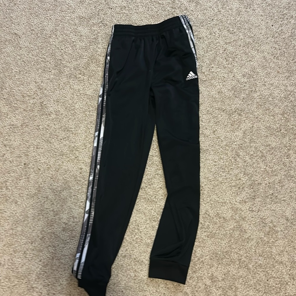 Adidas joggers